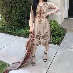 Pakistani Indian dress